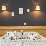 Malina I Peaceful Near Bled & Mountain Views 게스트하우스 3*