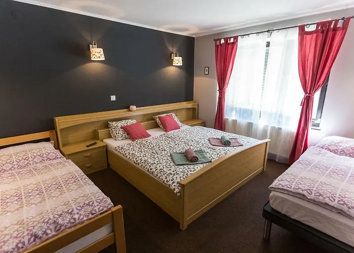 Malina Blejska Dobrava